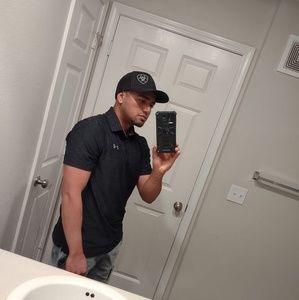 Meet your Posher, Ulises